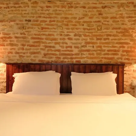 Hotel Bohemian Sophie Korce