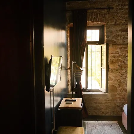 Hotel Bohemian Sophie Korce